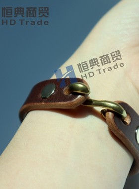 纯色复古情侣真皮饰品送礼