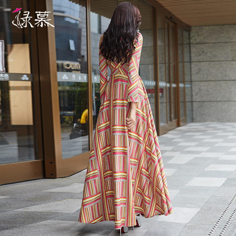 绿慕秋季长袖2020新款格纹连衣裙 绿慕连衣裙