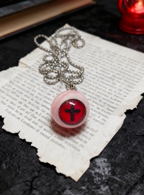 立体十字血腥血丝仿真眼球眼珠项链假眼魔术道具舞台表演生日礼物