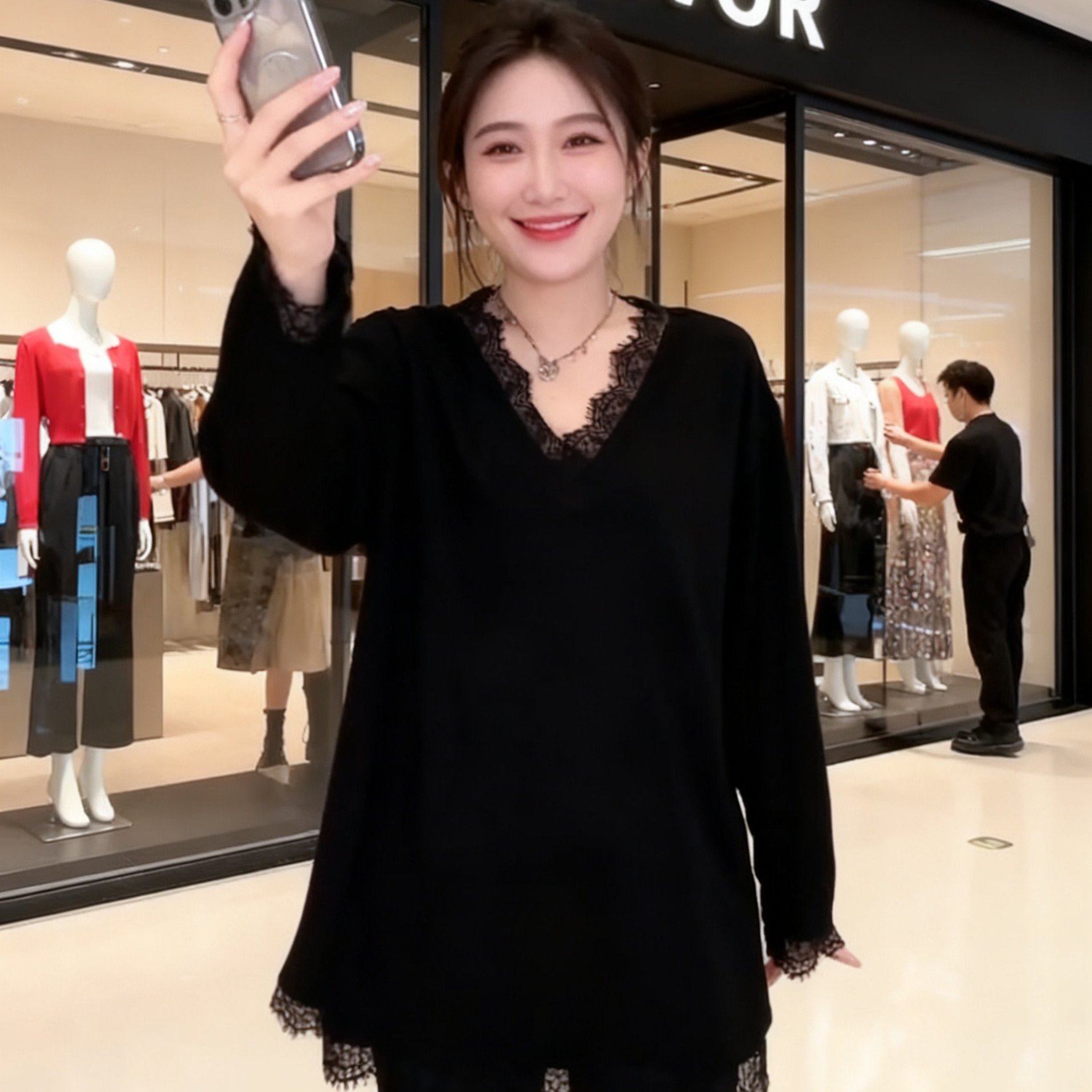 大码女装黑色蕾丝V领针织衫女秋冬宽松显瘦中长款遮肉长袖上衣,淘宝优惠券,粉丝福利购,淘宝优惠卷