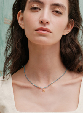 森吾《椰海日出》蓝锆圆牌项链