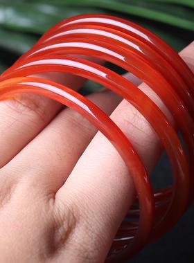 天然细条红色玉镯时尚风手环