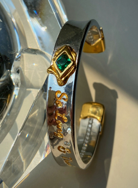 鎏金银饰手镯祖母绿金钻石轻奢