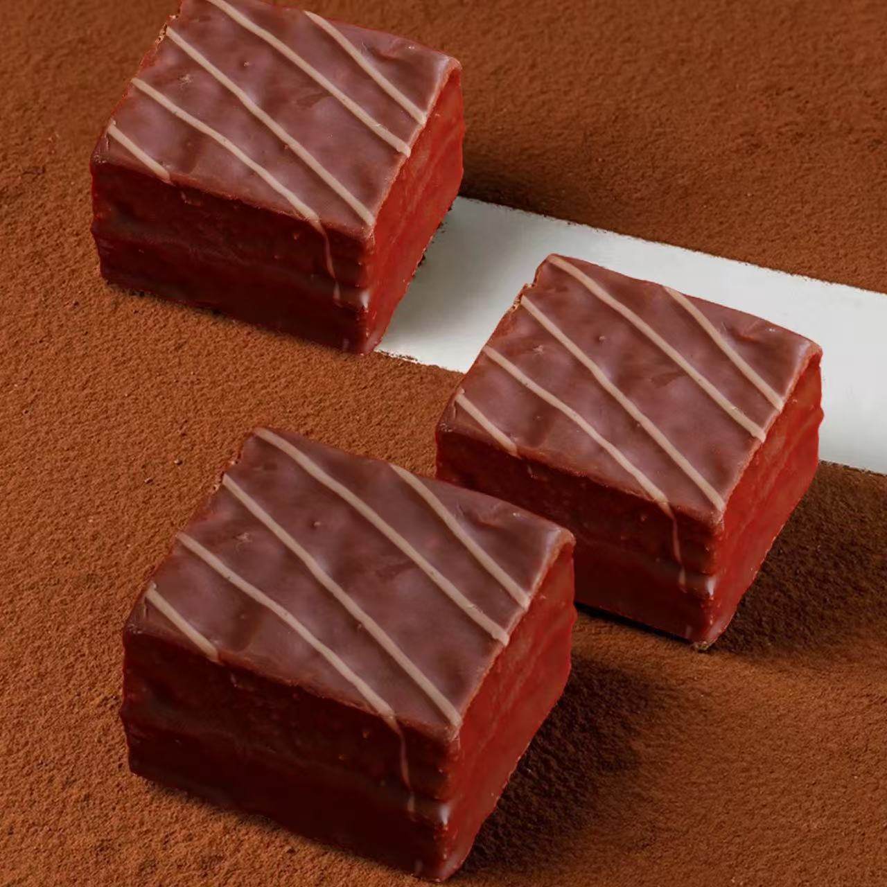 唇动经典小蛋糕提拉米苏夹心解馋小零食早餐面包甜品点心即食糕点,淘宝优惠券,粉丝福利购,淘宝优惠卷