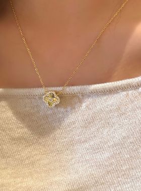 s925纯银cnc镭射四叶草项链女款中古风高级感小众设计爆款锁骨链