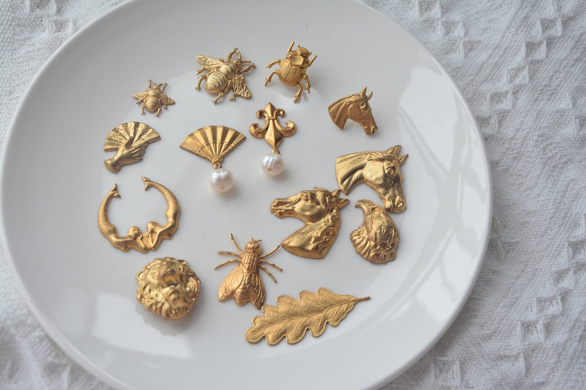 理想之国 舶来品黄铜胸针蜜蜂蝴蝶骏马鸟儿复古文艺vintage 理想之國手作饰品 淘优券