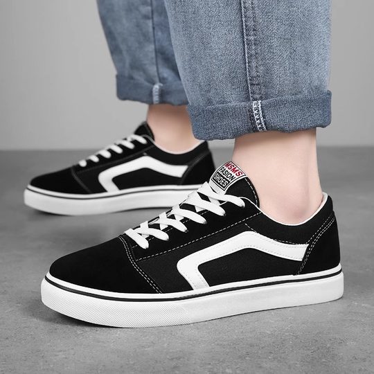 男鞋2025年新款夏天透气轻便帆布鞋潮流百搭运动男士休闲板鞋潮鞋