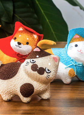日本进口龙虎作 绢布陶瓷 柴犬猫咪创意摆件车载可爱猫咪生日礼物