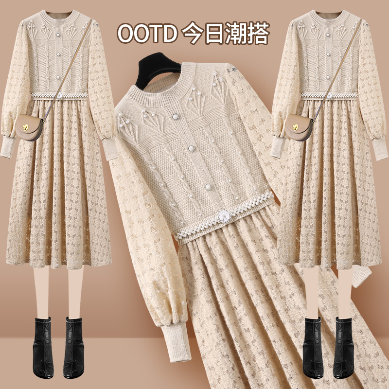 初黎旗舰店蕾丝拼接针织连衣裙秋冬季法式纯欲打底内搭爆款赫本风中长款裙子0