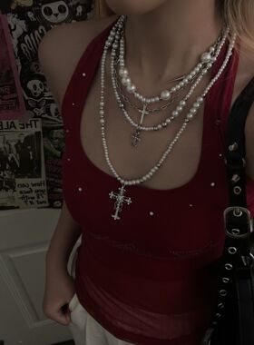 跨境爆款十字架叠戴珍珠串珠项链女小众高级感辣妹锁骨链首饰饰品