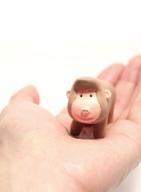 预约日本手工猴子摆件