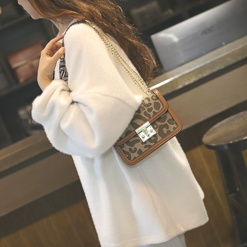 Сумка для телефона, демисезонная небольшая дизайнерская модная универсальная сумка через плечо, 2022, изысканный стиль, городской стиль