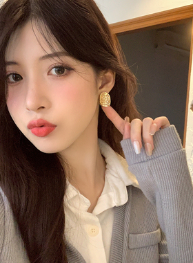 棉条虫日韩合金女肌理感曲面耳环