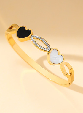 手镯女 跨境韩版金色爱心钛钢手镯ins个性冷淡风小众设计时尚手环