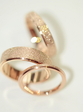 包邮钛钢镀18k玫瑰金磨砂情侣戒指食指戒尾戒长保色礼物J056