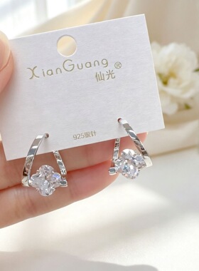 韩系轻奢锆石花型耳圈925银针闪钻耳扣气质高级感送闺蜜女友礼物