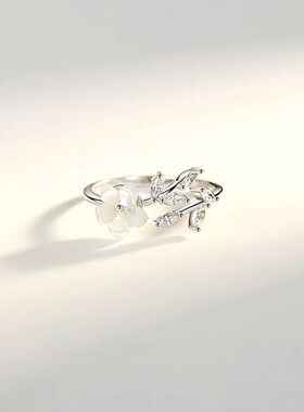 Silver Color Flower Shape Ziron Ring For Women Elegant Tempe