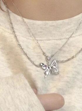 Y2K Crystal Butterfly Pendant Necklace Women Light Luxury Eg