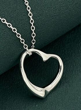 Love Pendant Necklace Simple Luxury Banquet Wedding Festival