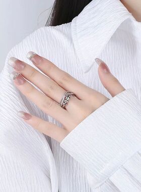 Luxury Anti Anxiety Relaxing Rings for Women Crystal Flower