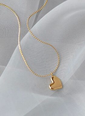 Stainless Steel Love Heart Pendant Necklace For Women New Tr