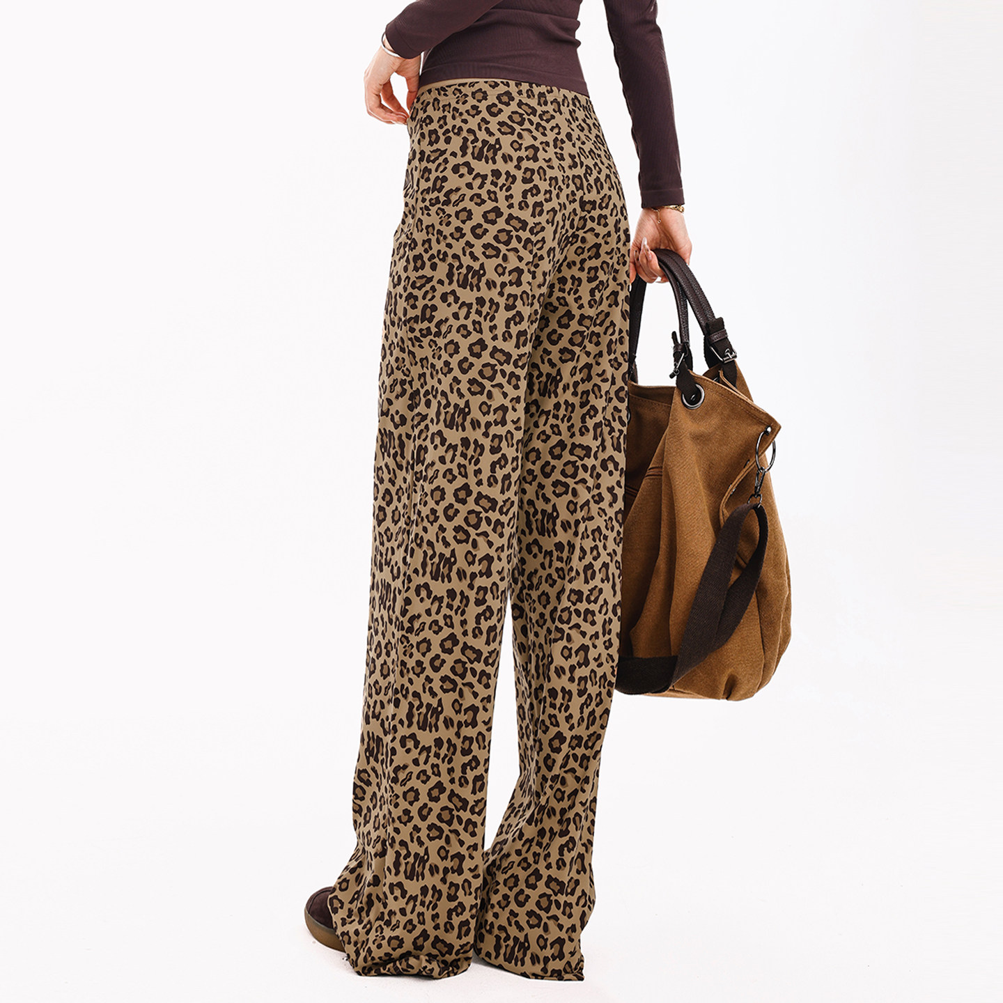 奔跑吧卡卡豹纹系带宽松长裤直筒款休闲风中腰阔腿运动裤舒适显瘦,淘宝优惠券,粉丝福利购,淘宝优惠卷