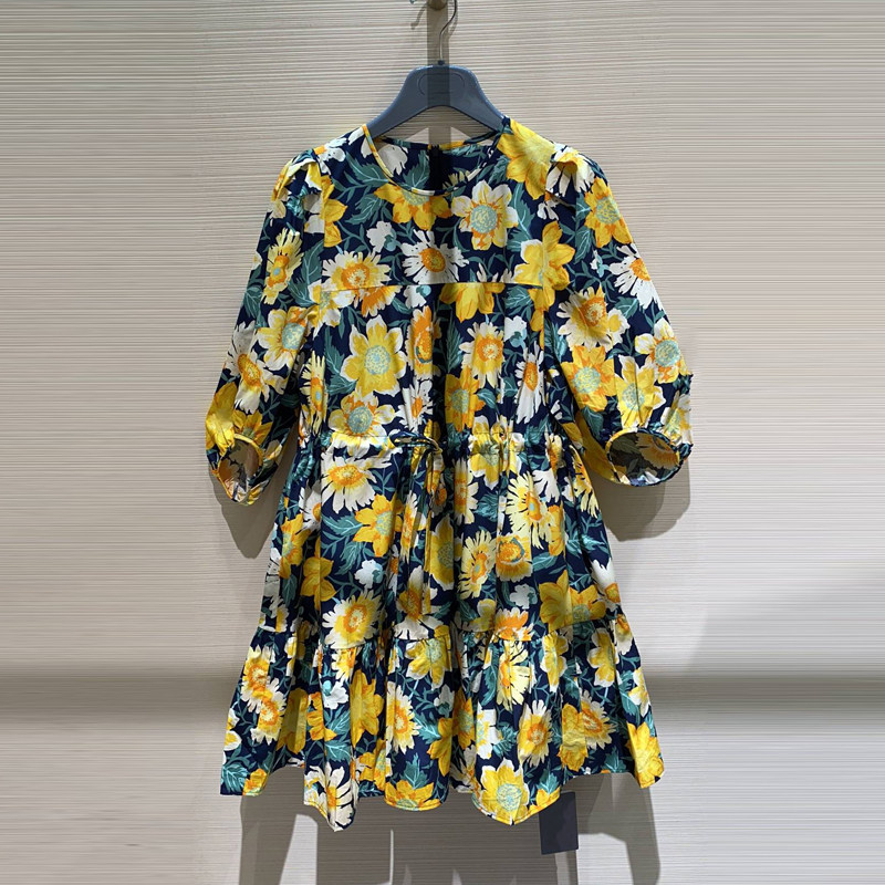 年阿玛施新特官网2021夏新款连衣裙 必帅连衣裙