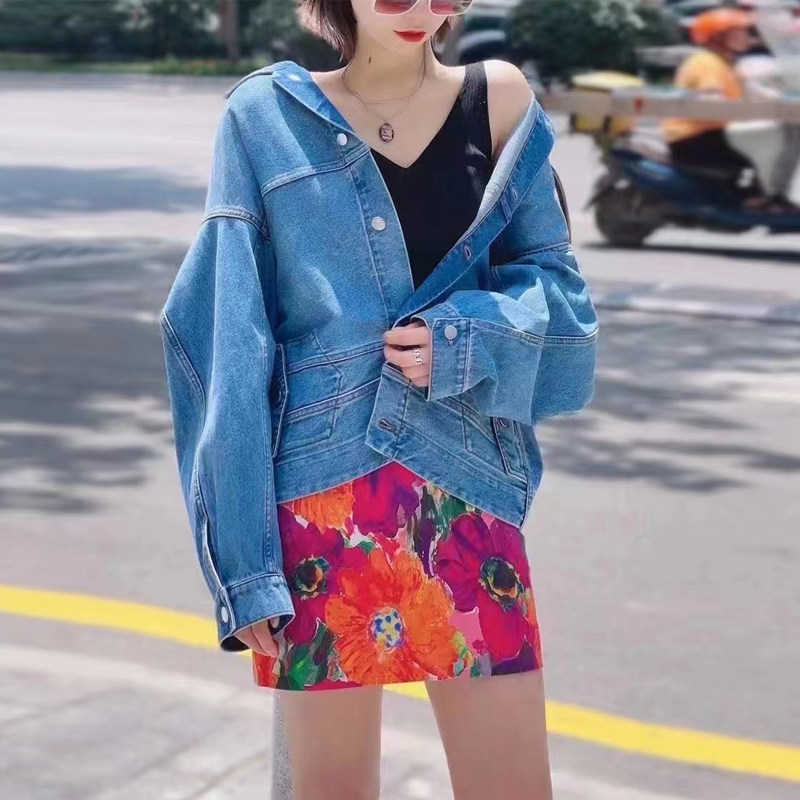 年阿玛施新特官网2021夏秋新款宽松 必帅短外套