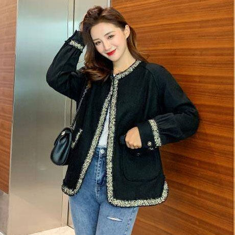 年阿玛施新特官网2021秋新款短外套 必帅短外套