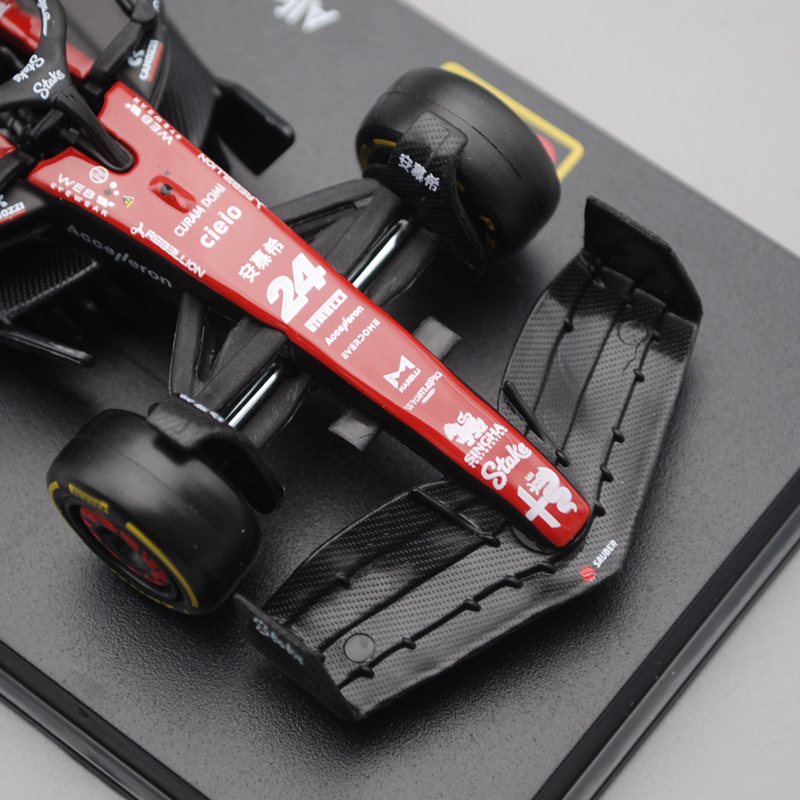 比美高1:43阿尔法罗密欧C43周冠宇24号2023精装版仿真F1赛车模型 - 图0