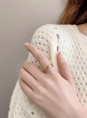 小众几何ins鱼刺指环戒指2022韩国网红个性女手作设计感学生手饰