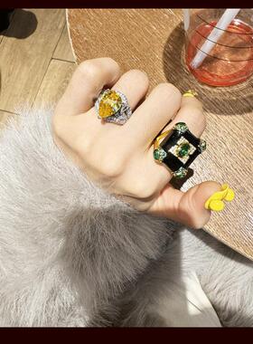 欧美小众设计感祖母绿宝石戒指