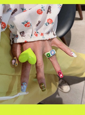 绿森林女亚克日韩戒指