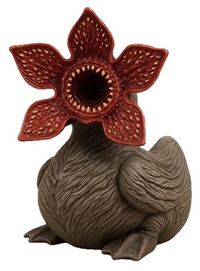 跨境独立站新潮DemogorgonDuck魔王鸭潮流书架桌面装饰物奇趣摆件