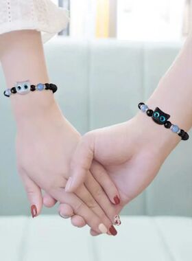 Creative Cute Stereo Luminous Black White Little Cat Pendant