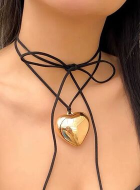 Goth Black Velvet Big Heart Pendant Choker Necklace for Wome