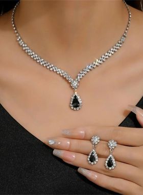 Luxurious Crystal Necklace Earrings Set Water Drop Pendant C