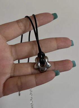 New KoreanHollow Titanium Steel Star Pentagram Pendant Neckl