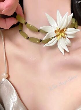 Flower Resin Crystal Necklace Chinese StyleClavicle Chain Ni