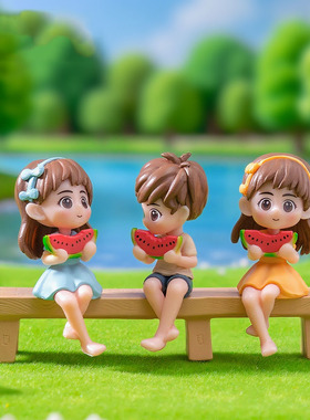 微景观创意夏日吃瓜情侣公仔娃屋 DIY装饰品迷你车载桌面树脂摆件