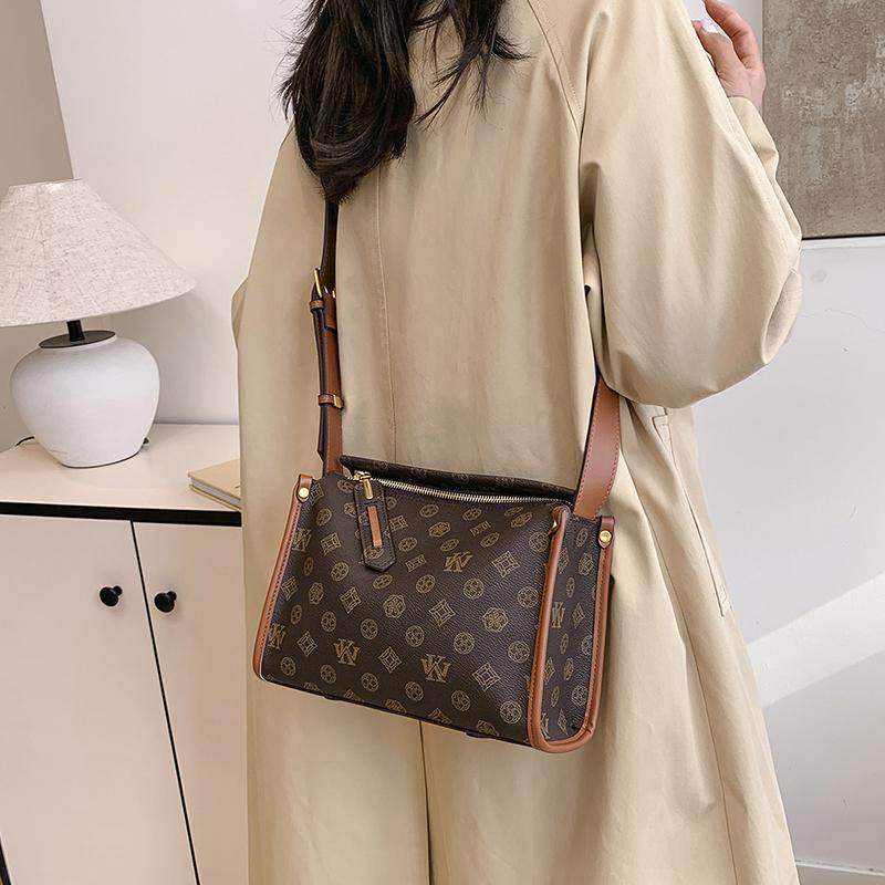 大容量复古小方包包女2025新款饺子包轻奢老花休闲百搭单肩斜挎包,淘宝优惠券,粉丝福利购,淘宝优惠卷