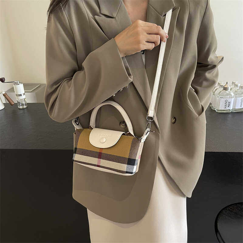 欧美时尚真皮女包潮2025新款休闲百搭手提迷你饺子包单肩斜挎小包,淘宝优惠券,粉丝福利购,淘宝优惠卷