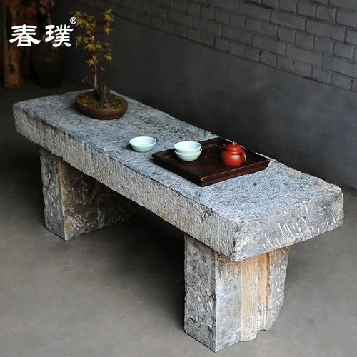 Старый каменный прямоугольный чайный столик журнальный столик на открытом воздухе чайный стол