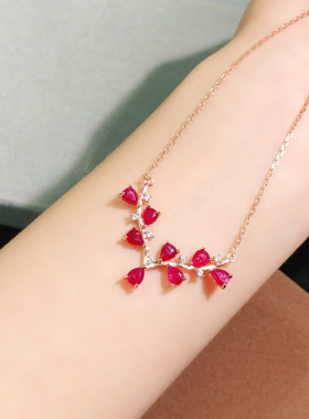 原创超显白红宝石复古气质鸽子血项链锁骨链脖子简约高级优雅礼物