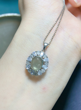 天然葡萄石吊坠925银精工镶嵌，主石8*10mm，天然葡萄石支持检测