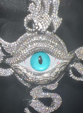 大号mac同款项链荷鲁斯之眼旋转吊坠小众时尚原创嘻哈