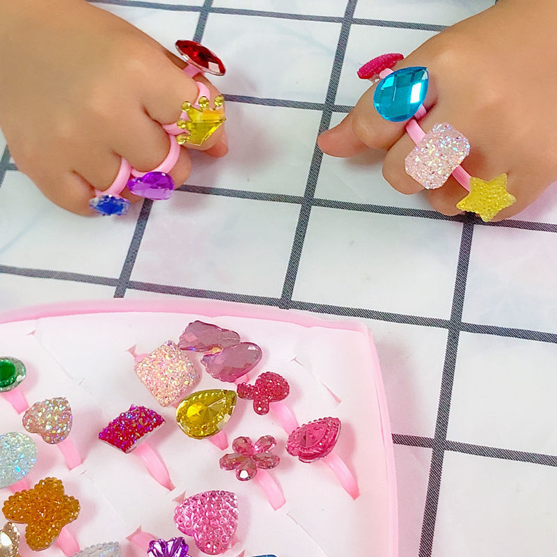 Princess Elsa cartoon ring 36 pieces box