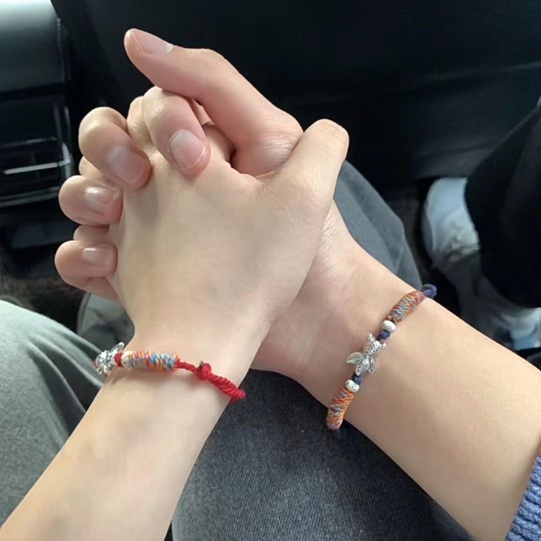 小红书同款锦鲤醒狮本命年编织红绳手链轻奢小众高级设计感新中式,淘宝优惠券,粉丝福利购,淘宝优惠卷