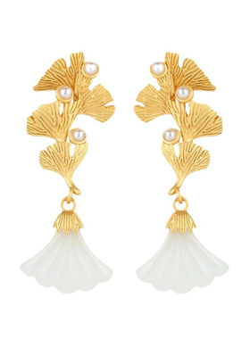 八度空间新中式样板房衣帽间展厅衣柜软装饰品梳妆台首饰托盘组合