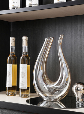 设计师样板间简约现代软装摆件